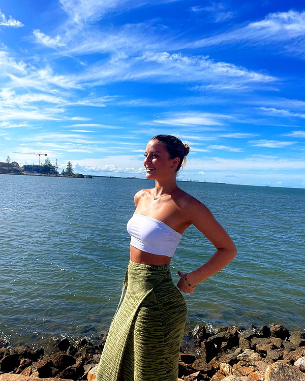 itshollynewton instagram image archive image
