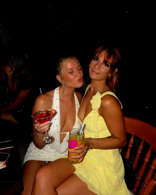 itshollynewton instagram image archive image