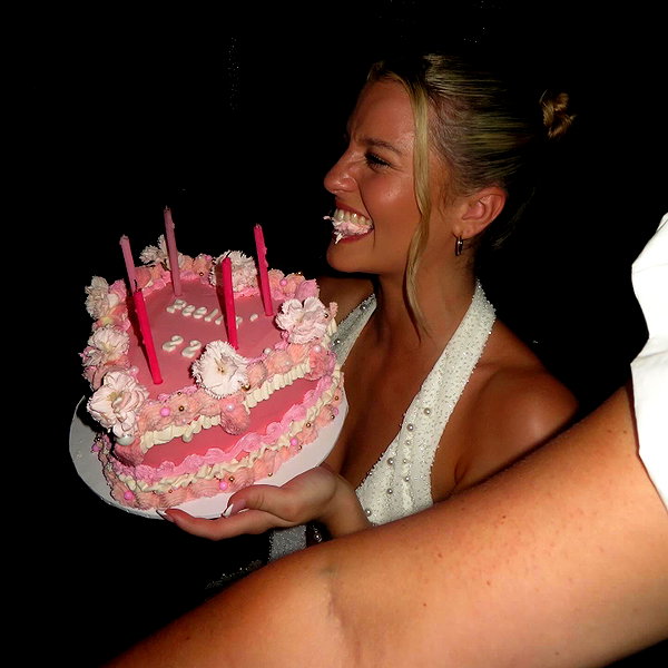 itshollynewton instagram image archive image