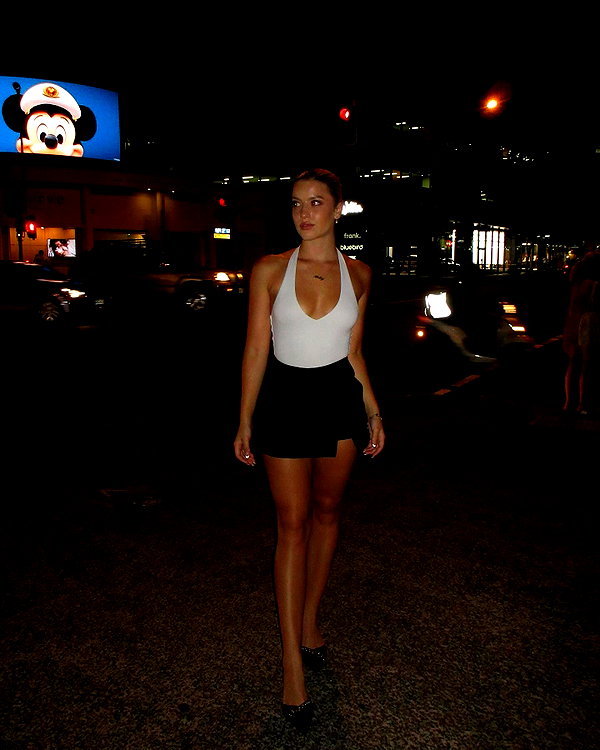 itshollynewton instagram image archive image