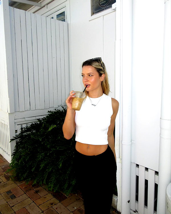 itshollynewton instagram image archive image