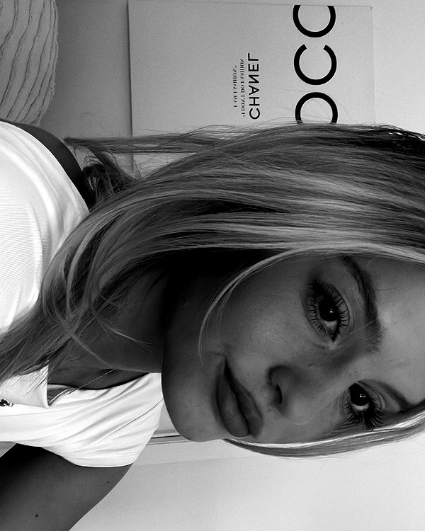 itshollynewton instagram image archive image