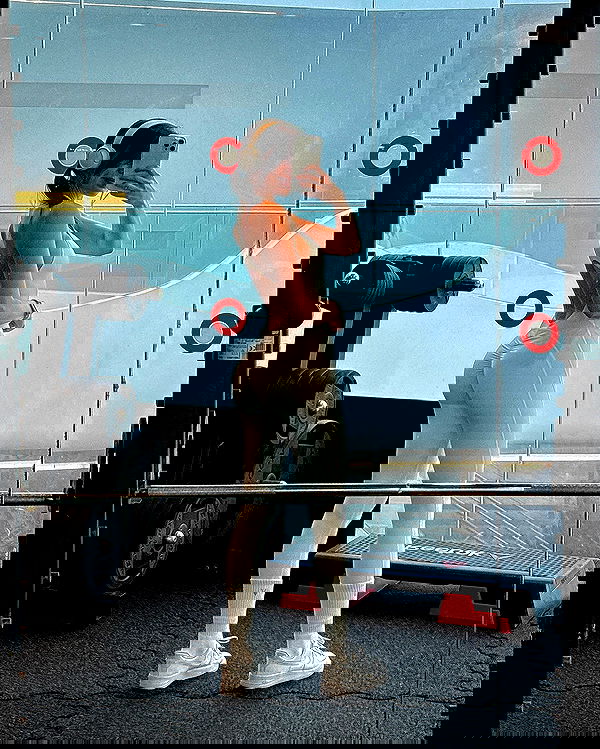 itsilanosh itsilanosh archive image