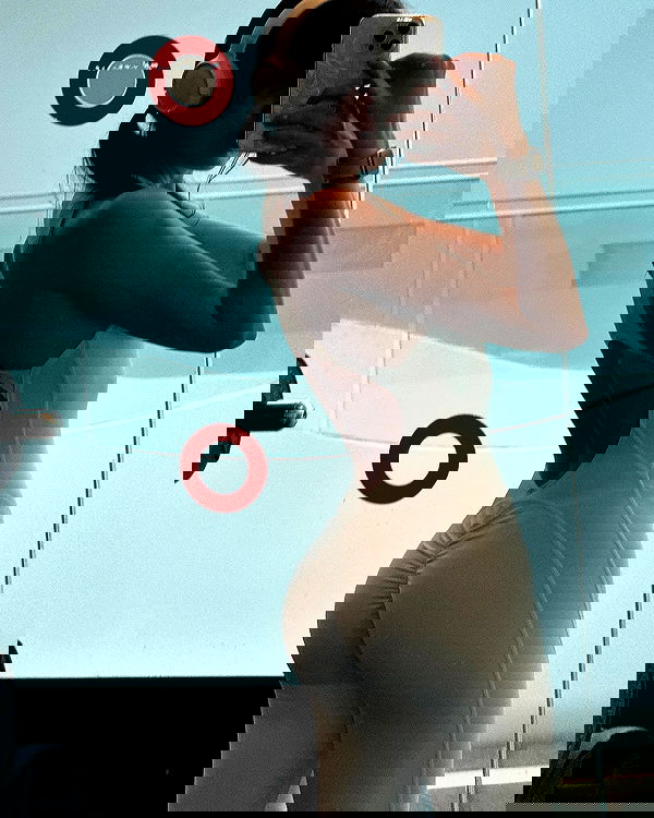 itsilanosh itsilanosh archive image