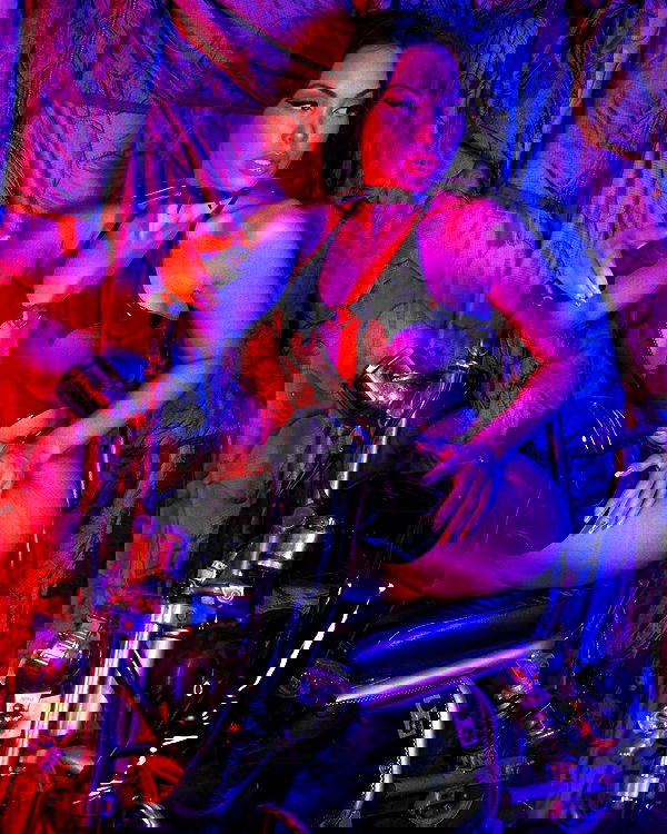 itsmaddy itsmaddy archive image