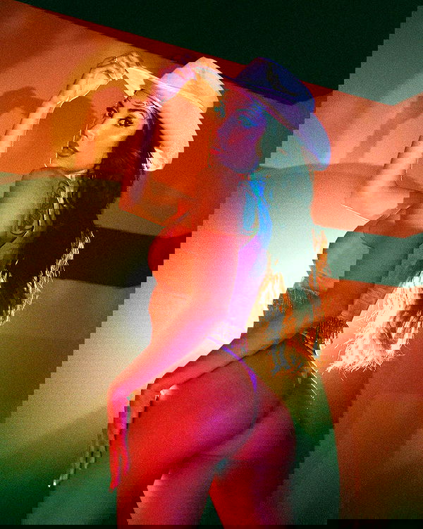 itsmaddy itsmaddy archive image