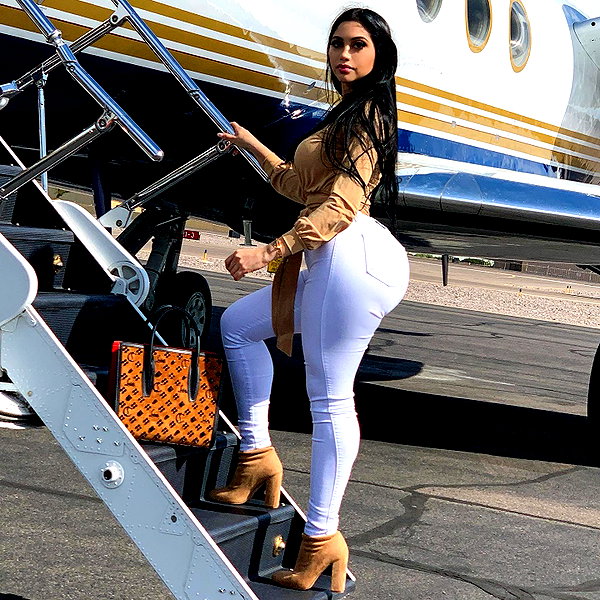 jailyneojeda instagram image archive image