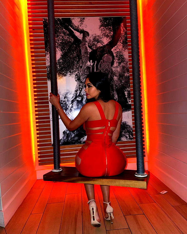 jailyneojeda instagram image archive image
