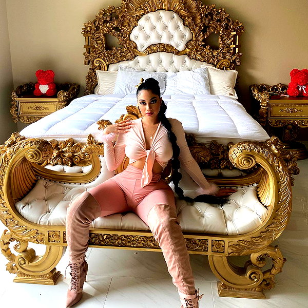 jailyneojeda instagram image archive image