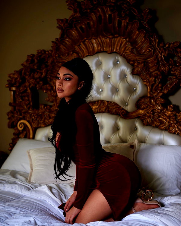 jailyneojeda instagram image archive image