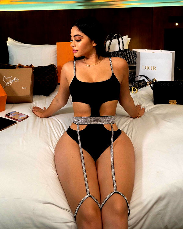 jailyneojeda instagram image archive image