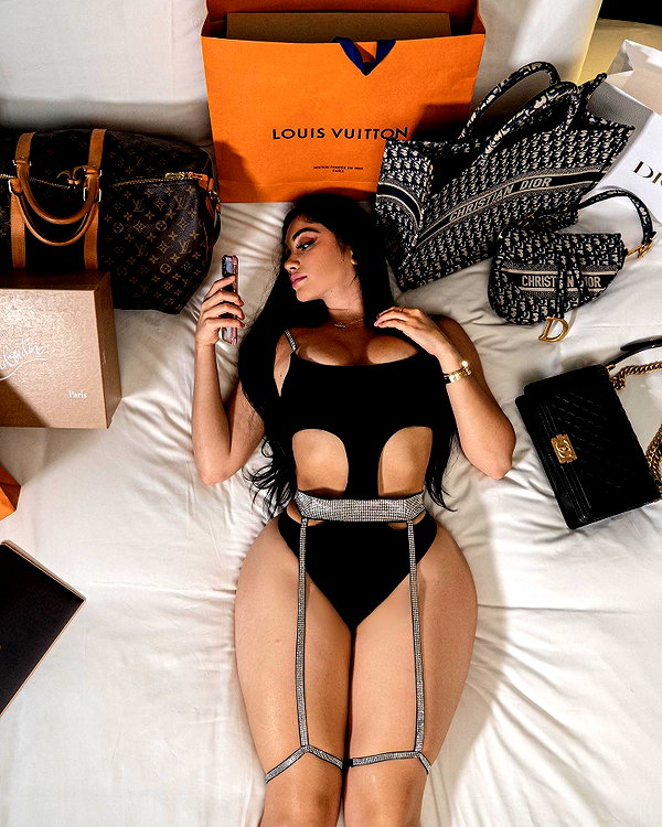 jailyneojeda instagram image archive image
