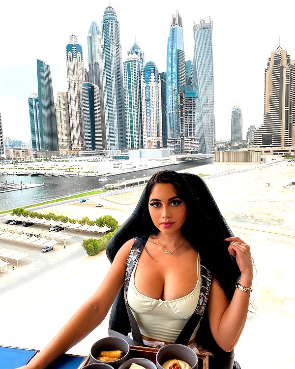 jailyneojeda instagram image archive image