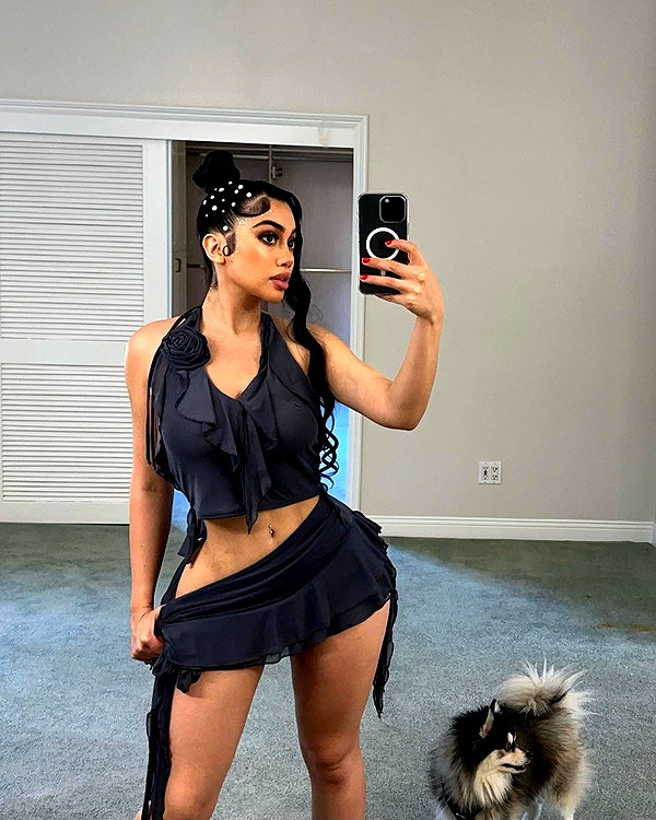 jailyneojeda instagram image archive image