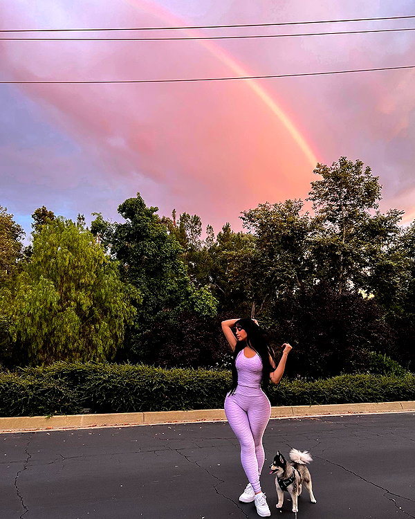 jailyneojeda instagram image archive image