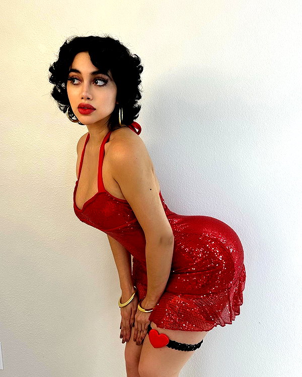jailyneojeda instagram image archive image