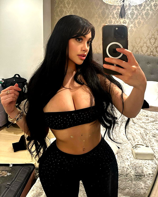 jailyneojeda instagram image archive image