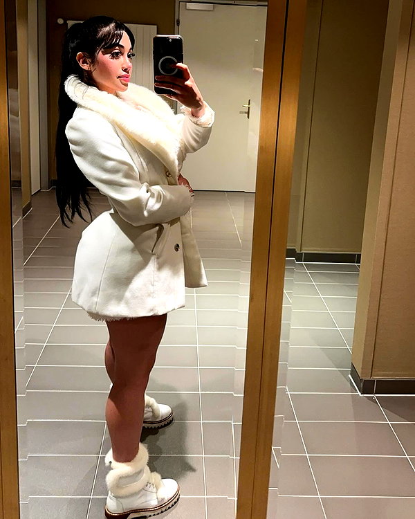 jailyneojeda instagram image archive image