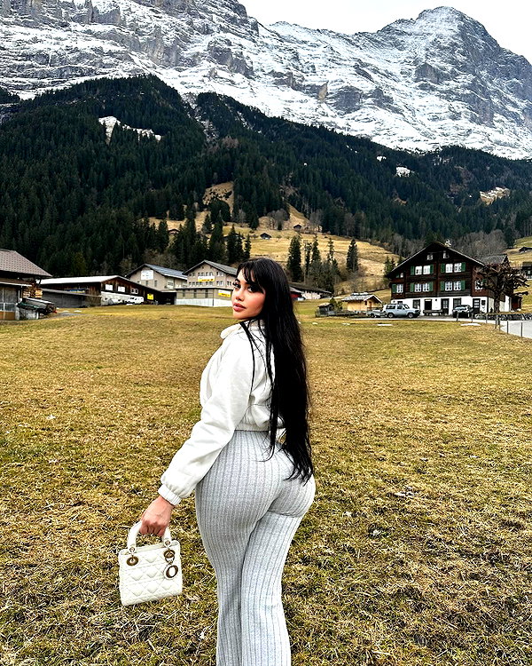 jailyneojeda instagram image archive image