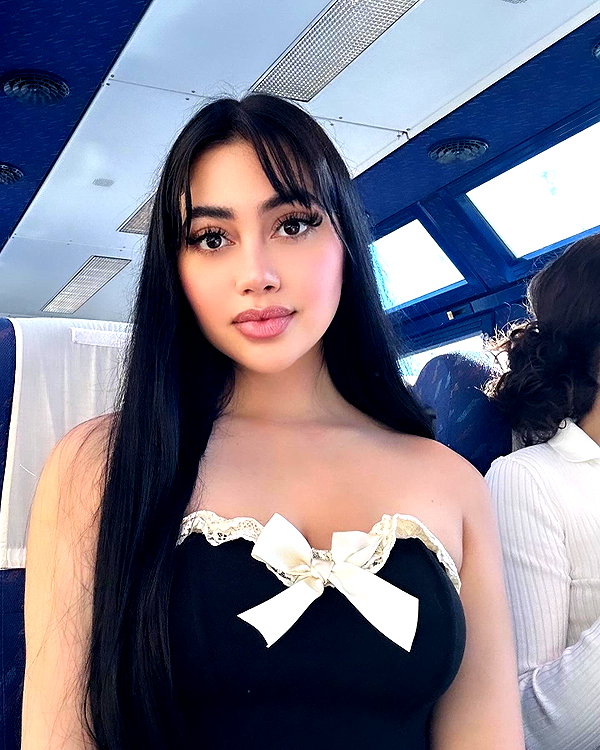 jailyneojeda instagram image archive image