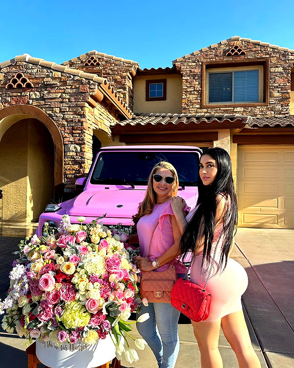 jailyneojeda instagram image archive image