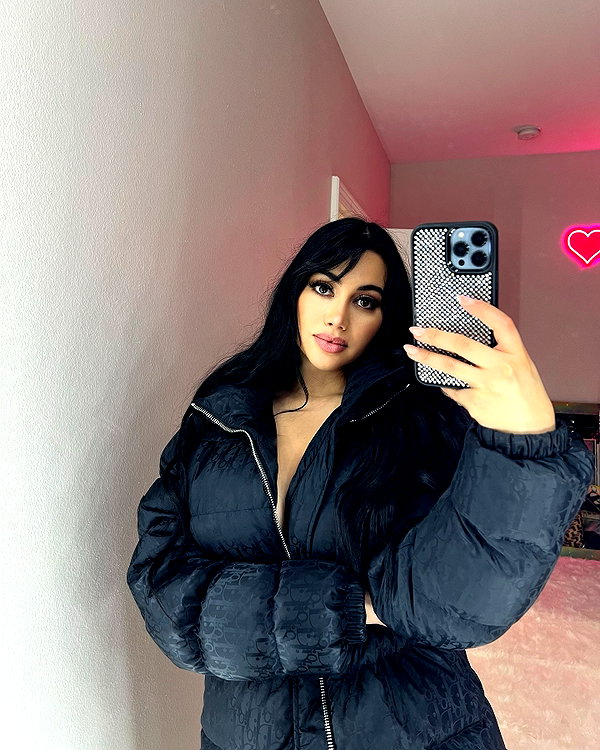 jailyneojeda instagram image archive image
