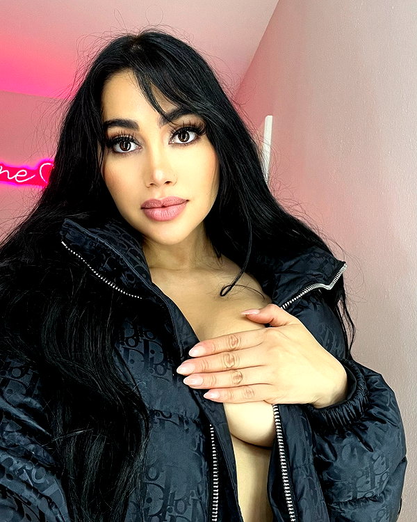 jailyneojeda instagram image archive image