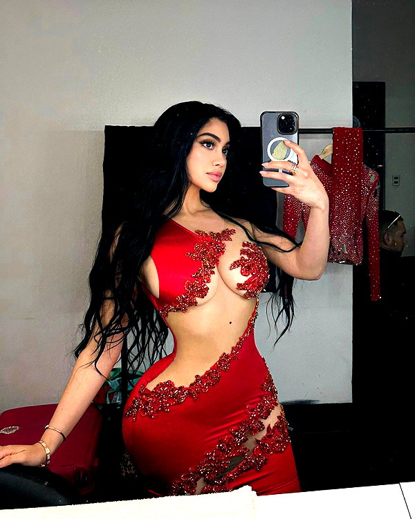 jailyneojeda instagram image archive image