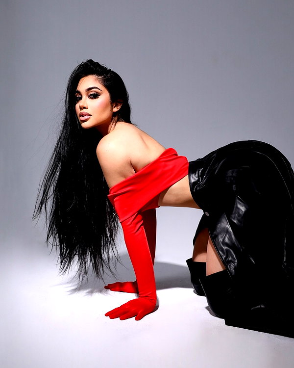 jailyneojeda instagram image archive image