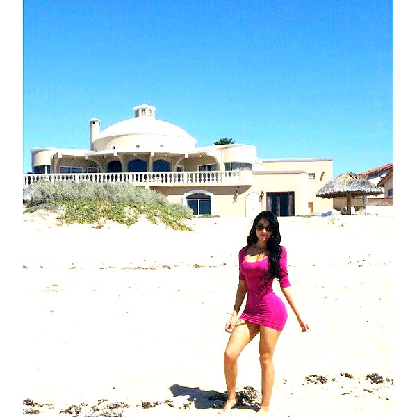 jailyneojeda instagram image archive image