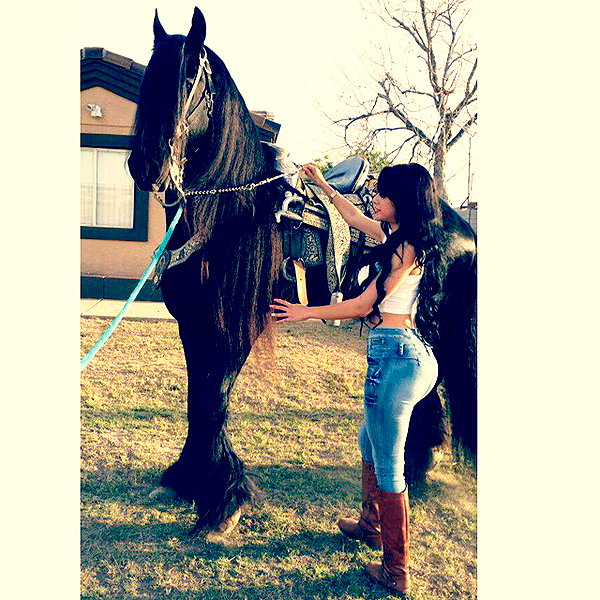 jailyneojeda instagram image archive image