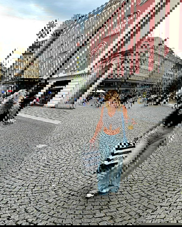 jaroslava_klavir jaroslava_klavir archive image