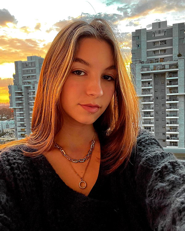 jasmine.soll instagram image archive image