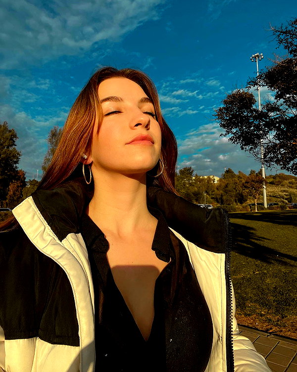 jasmine.soll instagram image archive image