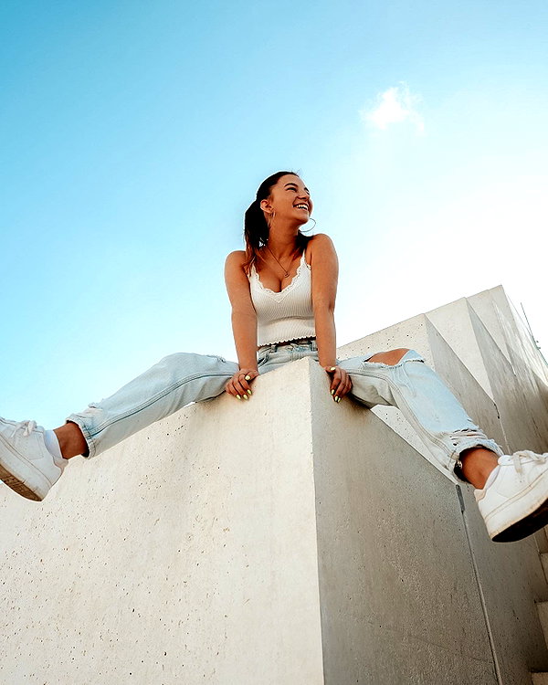 jasmine.soll instagram image archive image