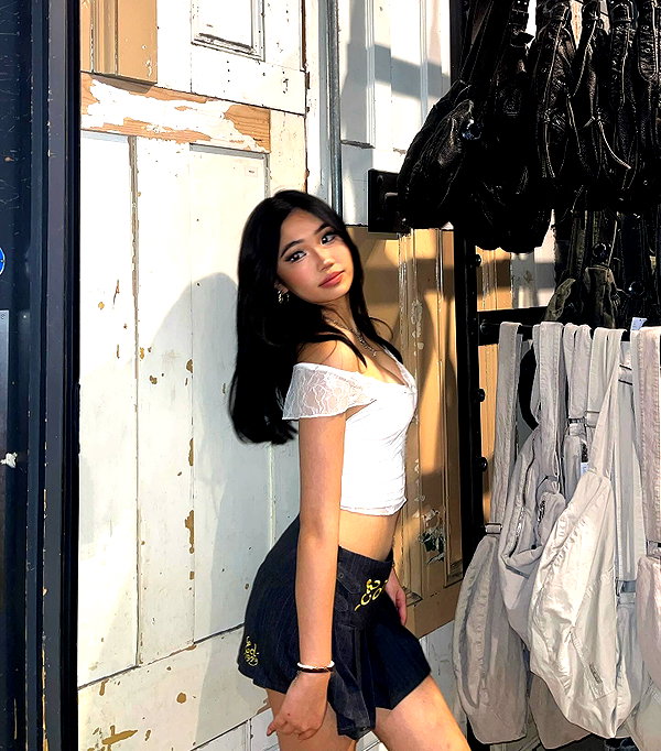 joycee.e instagram image archive image