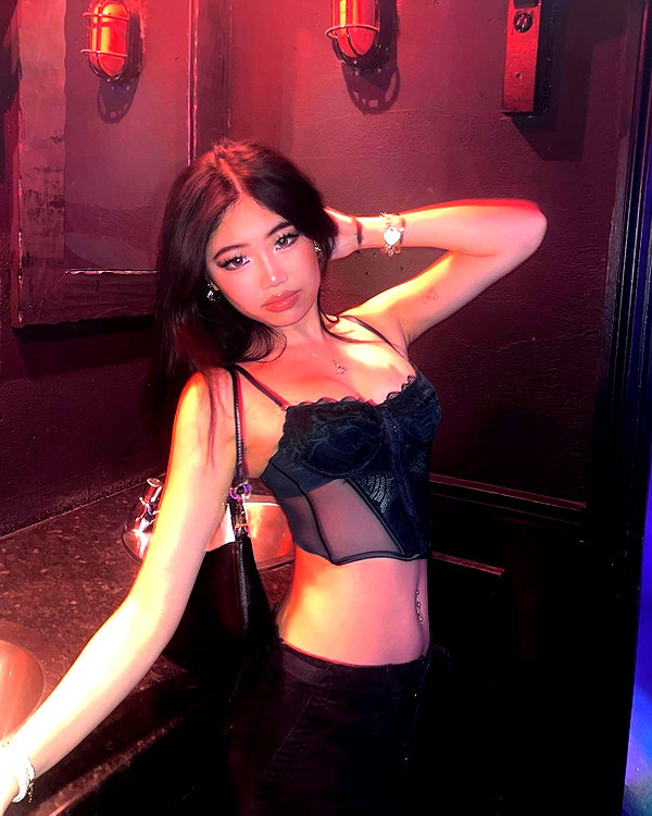 joycee.e instagram image archive image