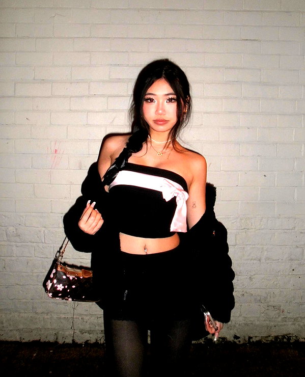 joycee.e instagram image archive image