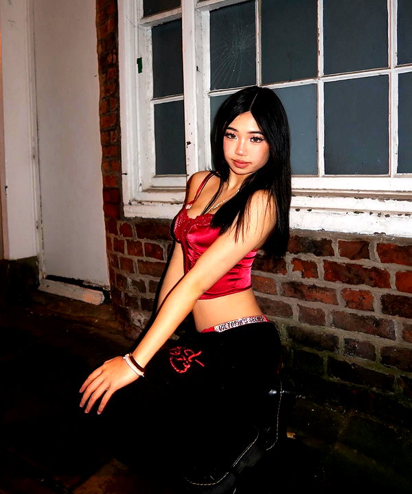 joycee.e instagram image archive image