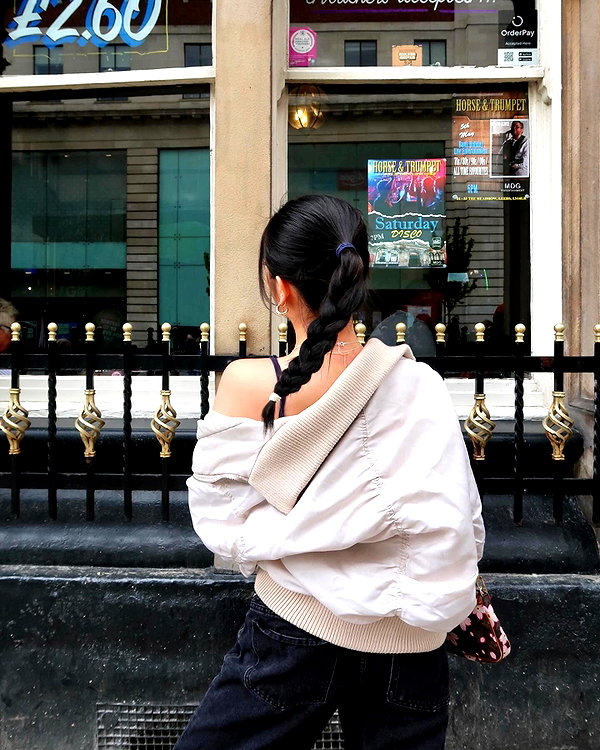 joycee.e instagram image archive image
