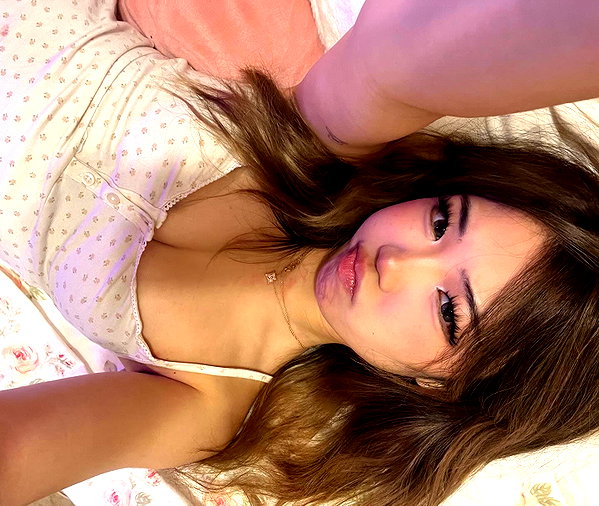 joycee.e instagram image archive image