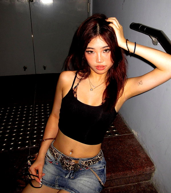 joycee.e instagram image archive image