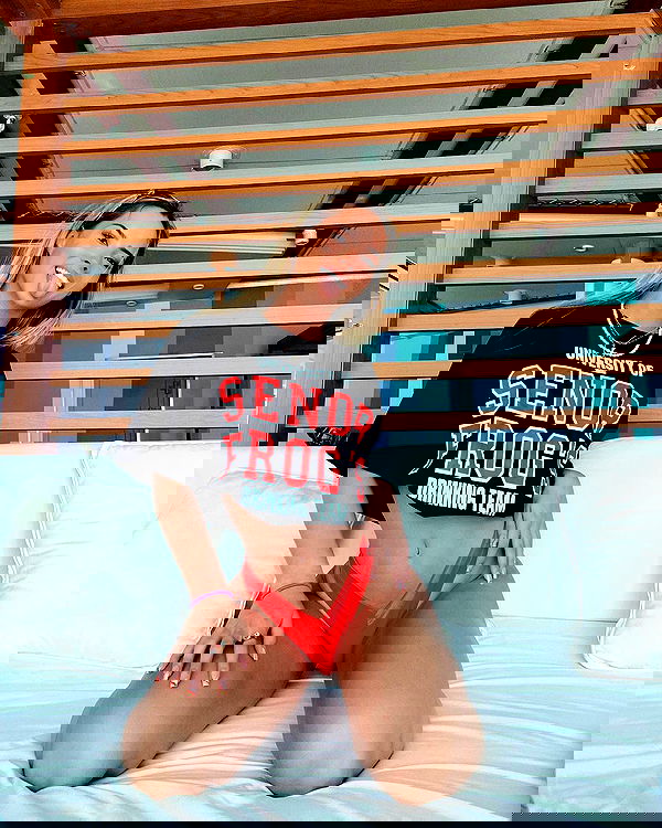 juliaernst juliaernst archive image