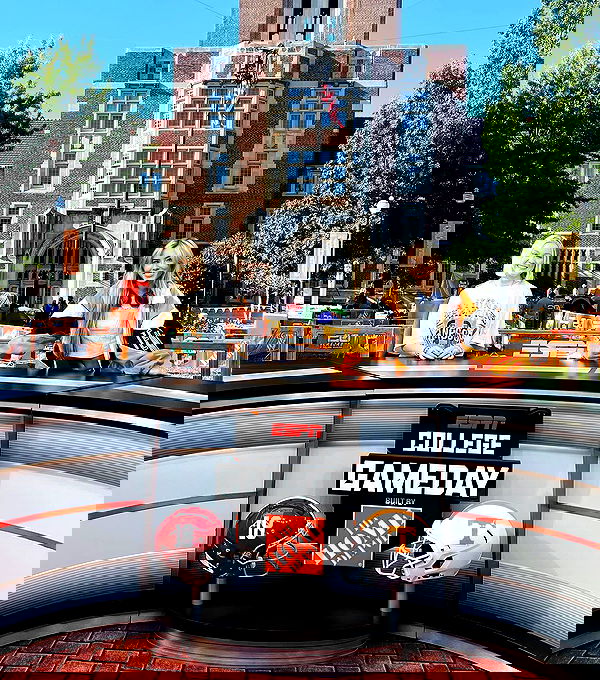 juliaernst juliaernst archive image