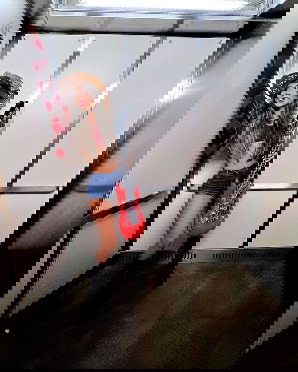 juliaernst juliaernst archive image