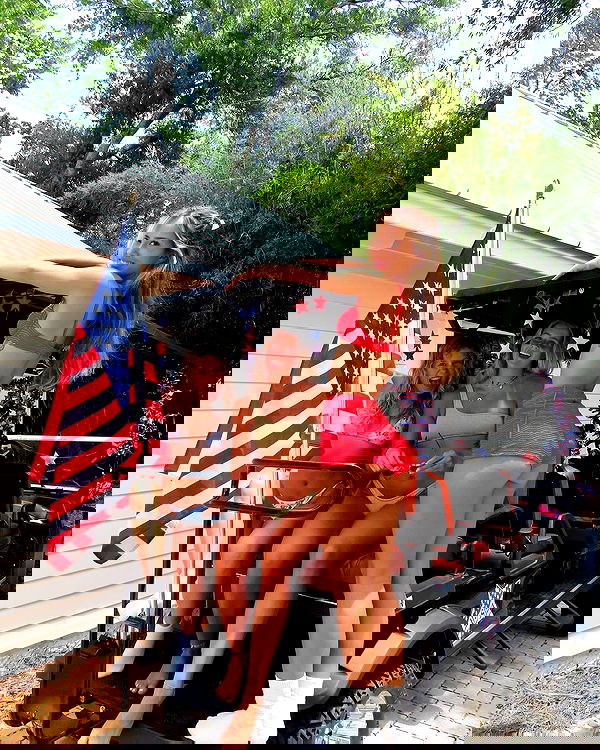 juliaernst juliaernst archive image