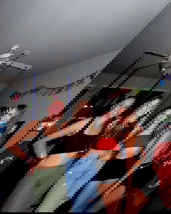 juliaernst juliaernst archive image