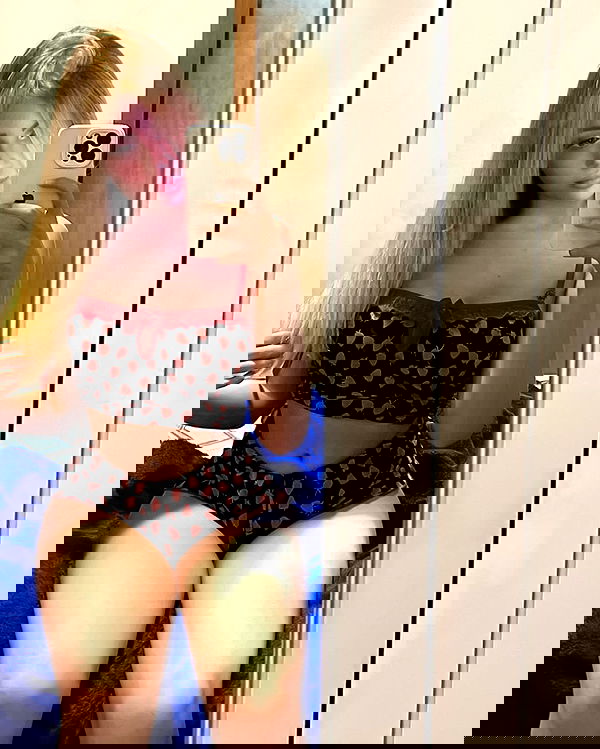 kaarolzx kaarolzx archive image