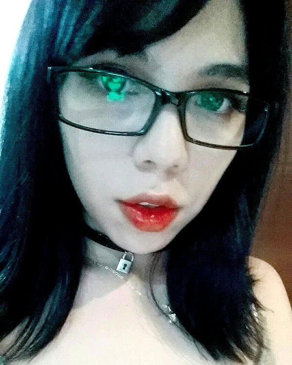 karemy.chi instagram image archive image