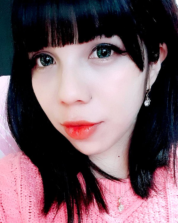 karemy.chi instagram image archive image